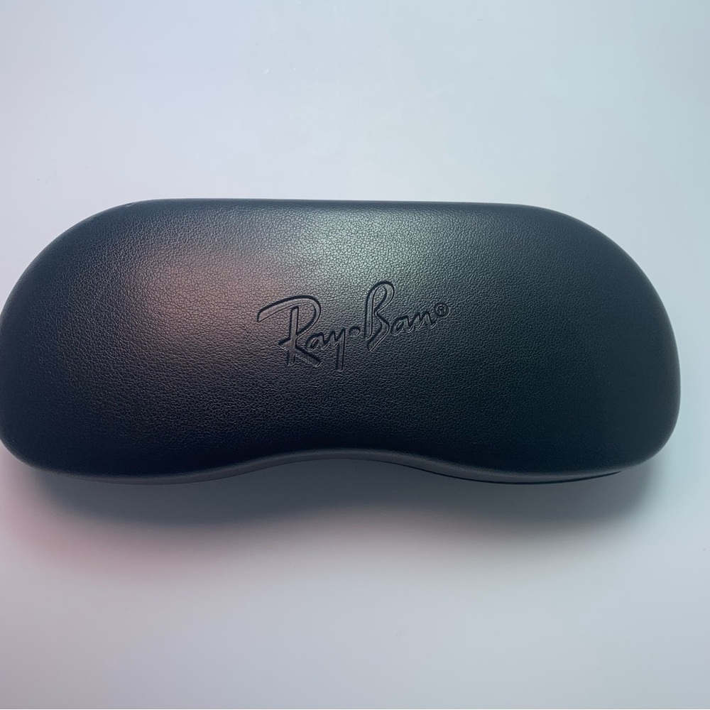 Ray-Ban Hard Shell Sunglasses Case - Picture 3 of 7